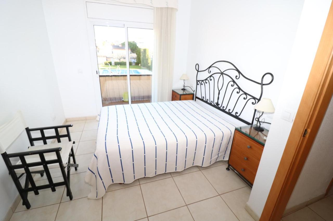 Villa Port Estrella 24 Rosas Exterior foto