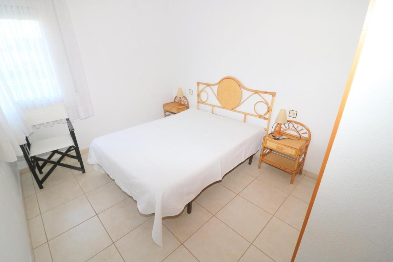 Villa Port Estrella 24 Rosas Exterior foto