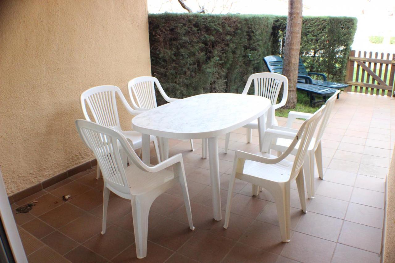 Villa Port Estrella 24 Rosas Exterior foto